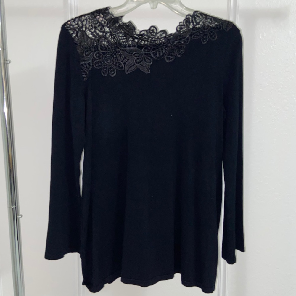 ALFANI Asymmetrical Cutout Top
